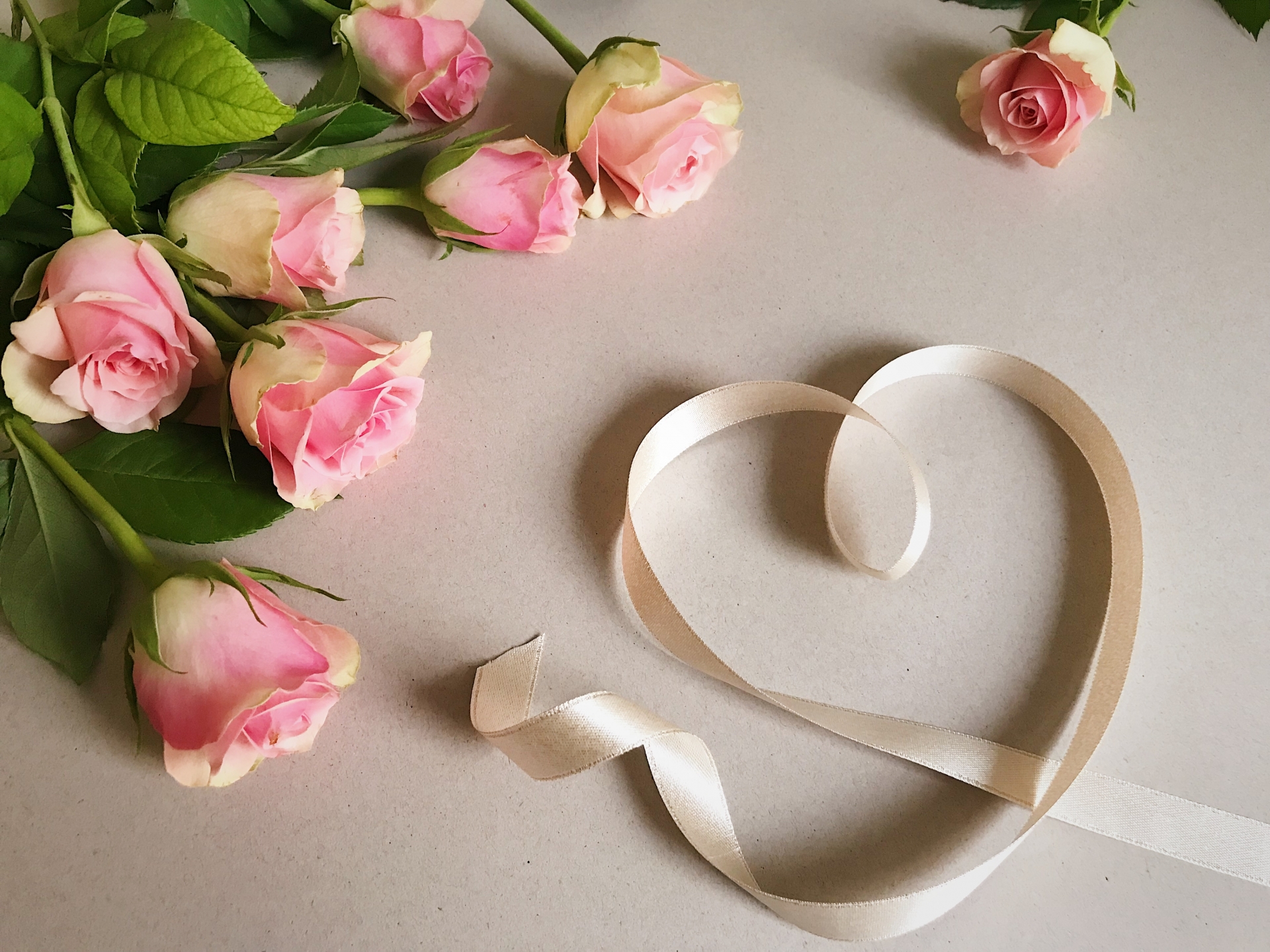 労働組合の記念品を贈る意味と理由